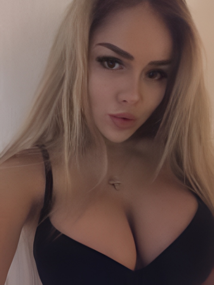 Галина привлекальеная девушка из Вельск цена от 10000 руб