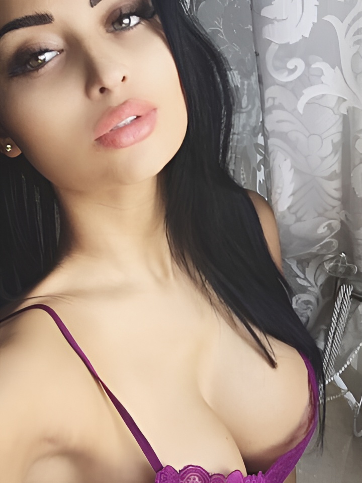 Лилия привлекальеная девушка из Вельск цена от 4000 руб