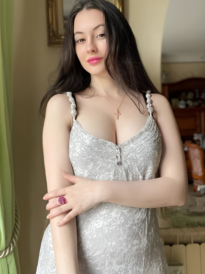 Валентина привлекальеная девушка из Вельск цена от 4000 руб