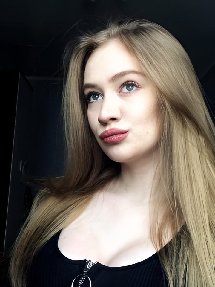 Индивидуалка Викуся, доступна для личного знакомства от 2500 руб