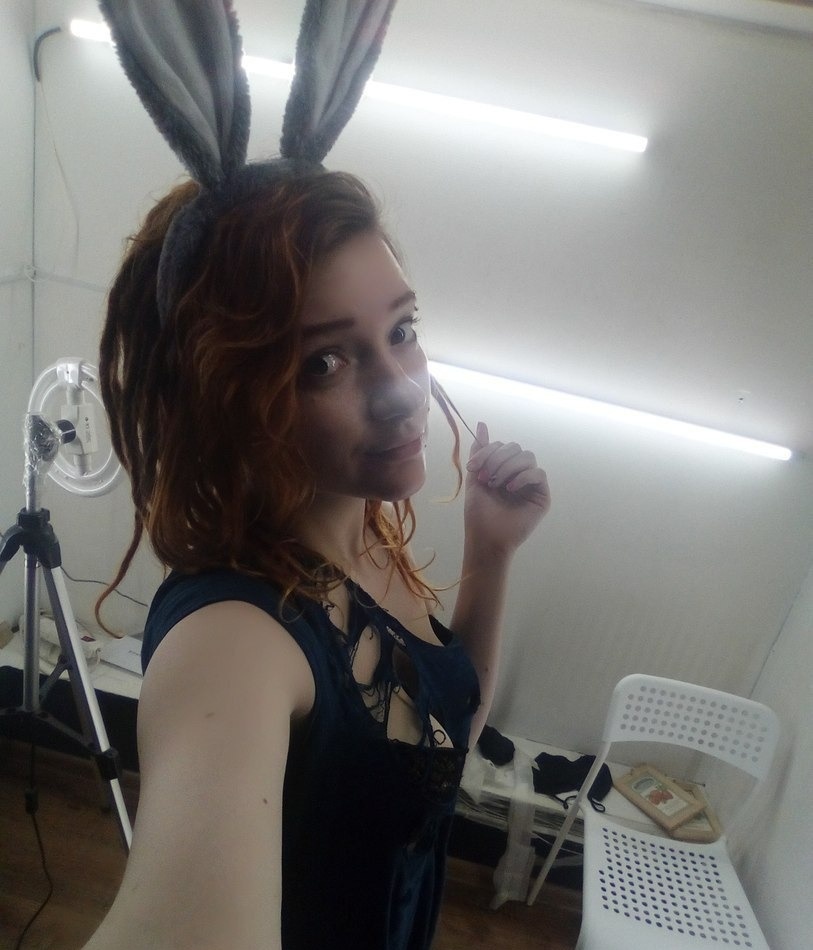 Оксана привлекальеная девушка из Вельск цена от 3000 руб