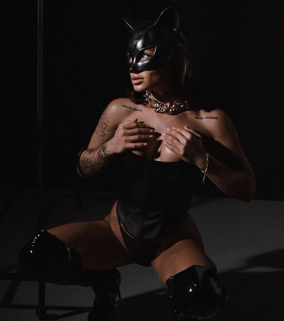 Маруся привлекальеная девушка из Вельск цена от 8000 руб