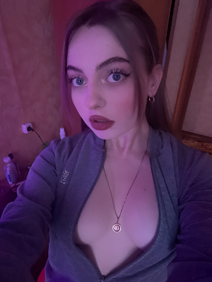 Индивидуалка Милана, доступна для личного знакомства от 1500 руб