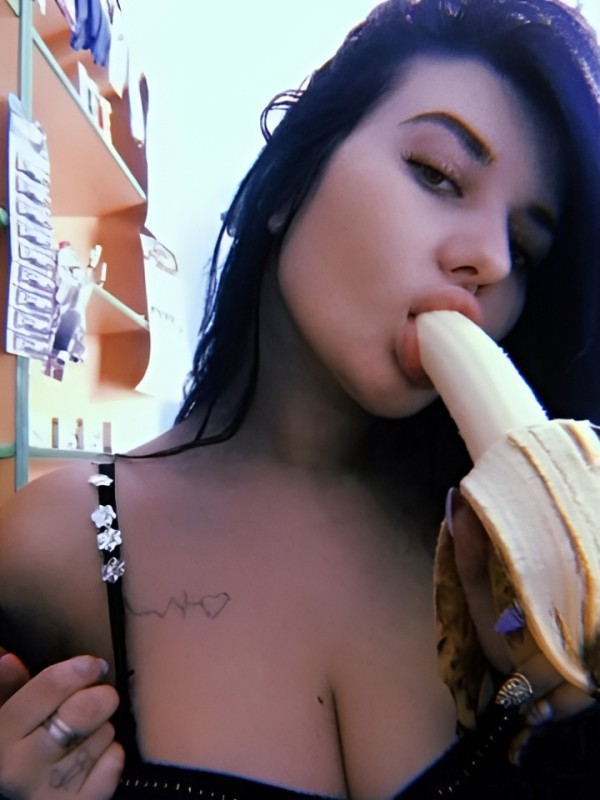 Роза привлекательная девушка из Вельск цена от 1500 руб