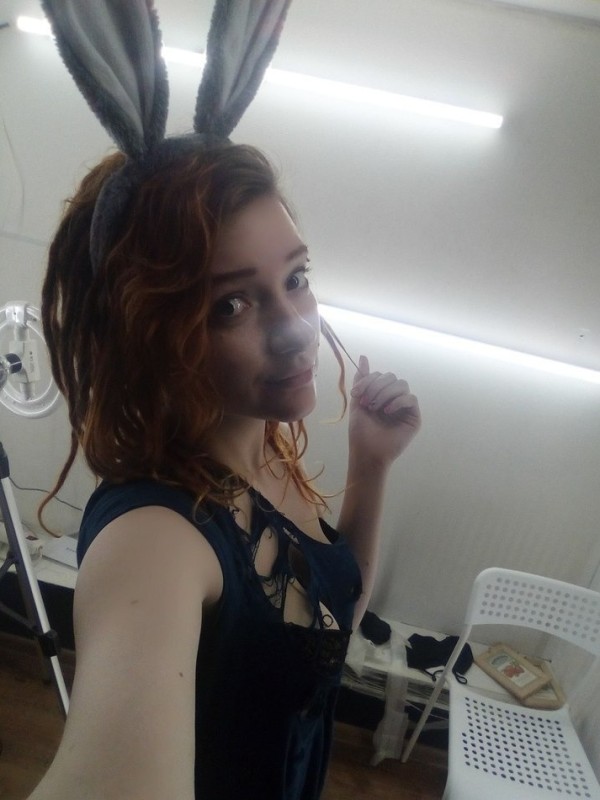 Оксана привлекательная девушка из Вельск цена от 3000 руб