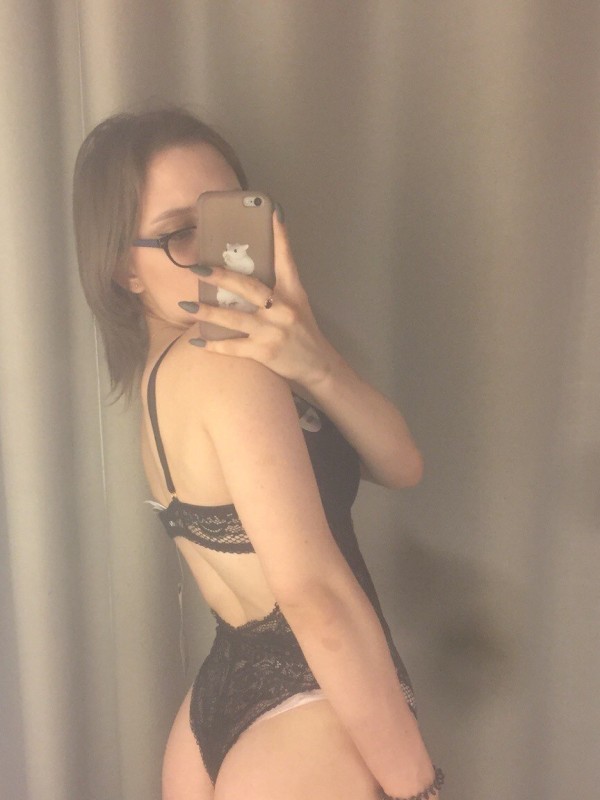 Татьяна привлекательная девушка из Вельск цена от 3000 руб