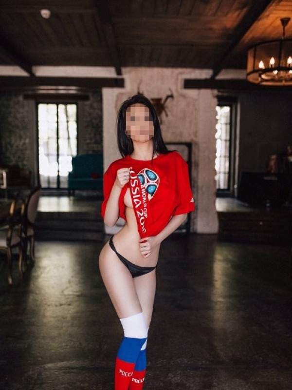 Яна привлекательная девушка из Вельск цена от 6000 руб